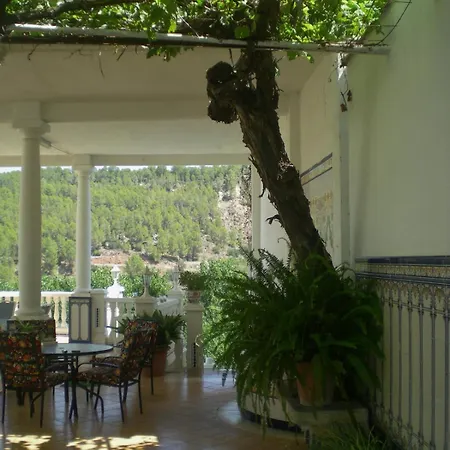 La Casa De La Cascada Holiday home Anna